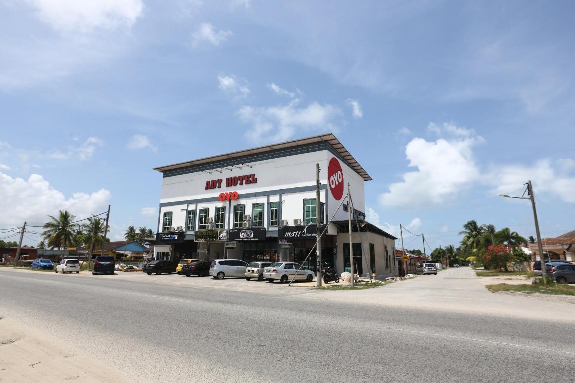 Super Oyo 89678 Ady Hotel Kuala Terengganu Exteriör bild